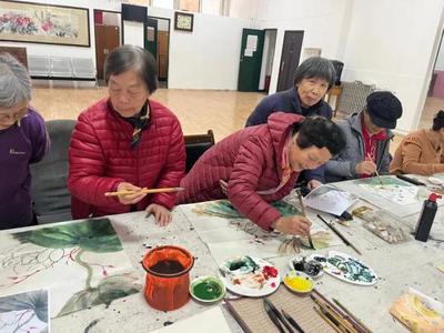 西安市雁塔區(qū)文化館開展文化培訓(xùn)進社區(qū)活動 促進文化藝術(shù)交流